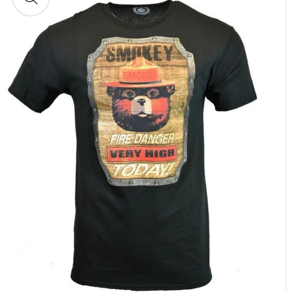 NWOT Unisex Smokey The Bear Fire Danger Very High Today! T-shirt